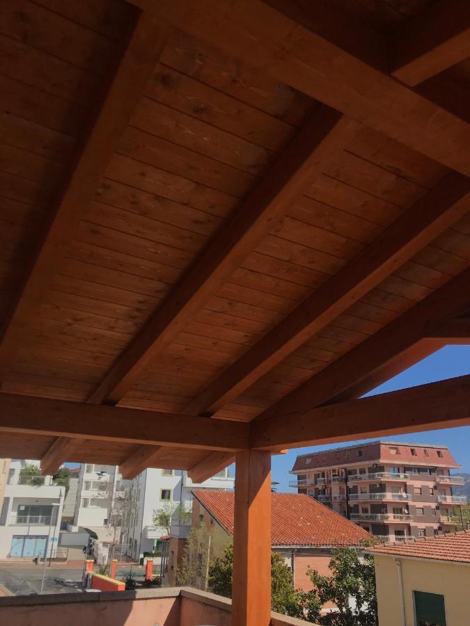 奧爾比亞La Terrazza公寓 外观 照片